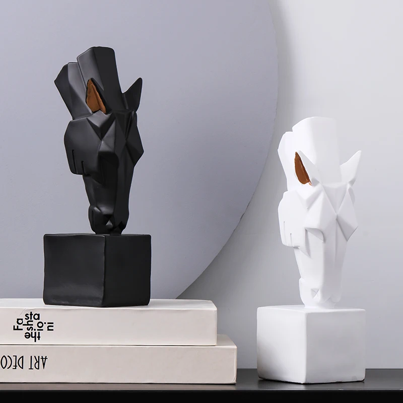 Resin Animal Statue Decorative Ornaments Horse Head Sculpture Crafts DesktopFurnishings Figurines Home Decoration Accessories
Resin Animal Statue Decorative Ornaments Horse Head Sculpture Crafts DesktopFurnishings Figurines Home Decoration Accessories