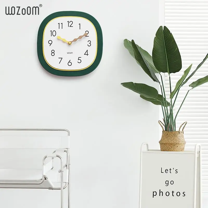 WOZOOM Korea style Irregular Modern Wall Clock Living Room Decorative Wall Clocks Round Silent Clock
WOZOOM Korea style Irregular Modern Wall Clock Living Room Decorative Wall Clocks Round Silent Clock