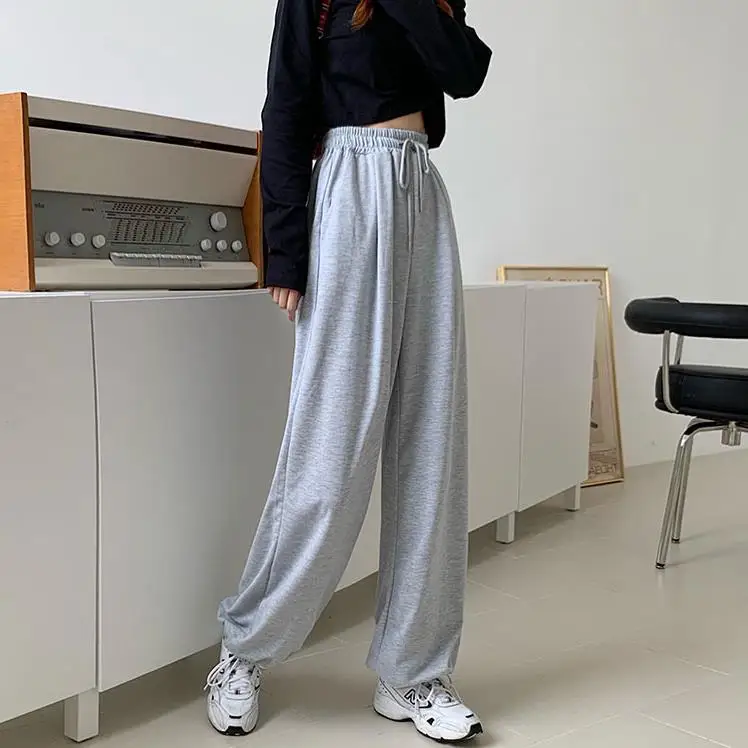 Oversize Sweatpants For Women High Waist Sports Pants Fashion Casual Baggy Pants Female Joggers Streetwear Harajuku Trousers
Oversize Sweatpants For Women High Waist Sports Pants Fashion Casual Baggy Pants Female Joggers Streetwear Harajuku Trousers