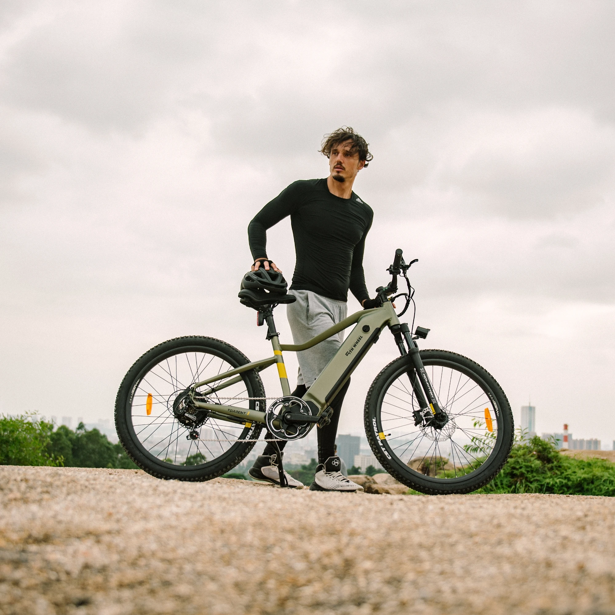 EU US Overseas Warehouse Mountain E-Bike Electric Bicycle Aluminum Alloy Frame 500W 14.7AH Removable Battery Adult E-bike
EU US Overseas Warehouse Mountain E-Bike Electric Bicycle Aluminum Alloy Frame 500W 14.7AH Removable Battery Adult E-bike