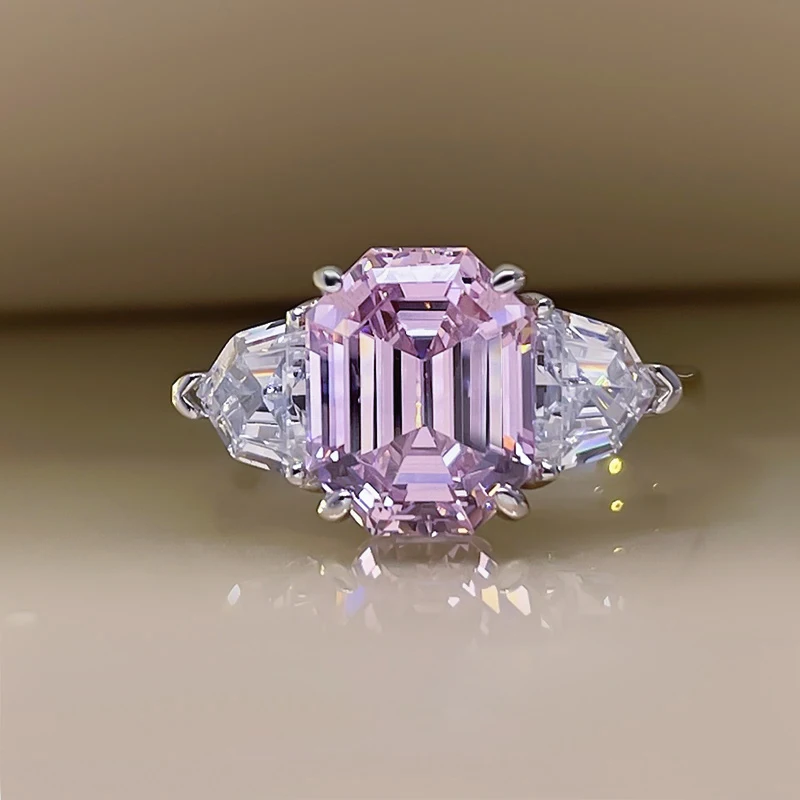 New S925 sterling silver ring inlaid pagoda cut pink diamond ring light luxury temperament jewelry ladies 5A zircon 
New S925 sterling silver ring inlaid pagoda cut pink diamond ring light luxury temperament jewelry ladies 5A zircon