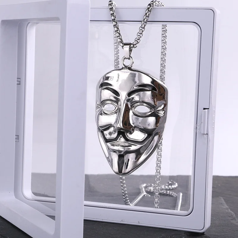 Laughing Clown Mask Necklace: Hip-Hop, Trendy Titanium Steel Pendant for Men and Women with Long Sweater Chain
Laughing Clown Mask Necklace: Hip-Hop, Trendy Titanium Steel Pendant for Men and Women with Long Sweater Chain