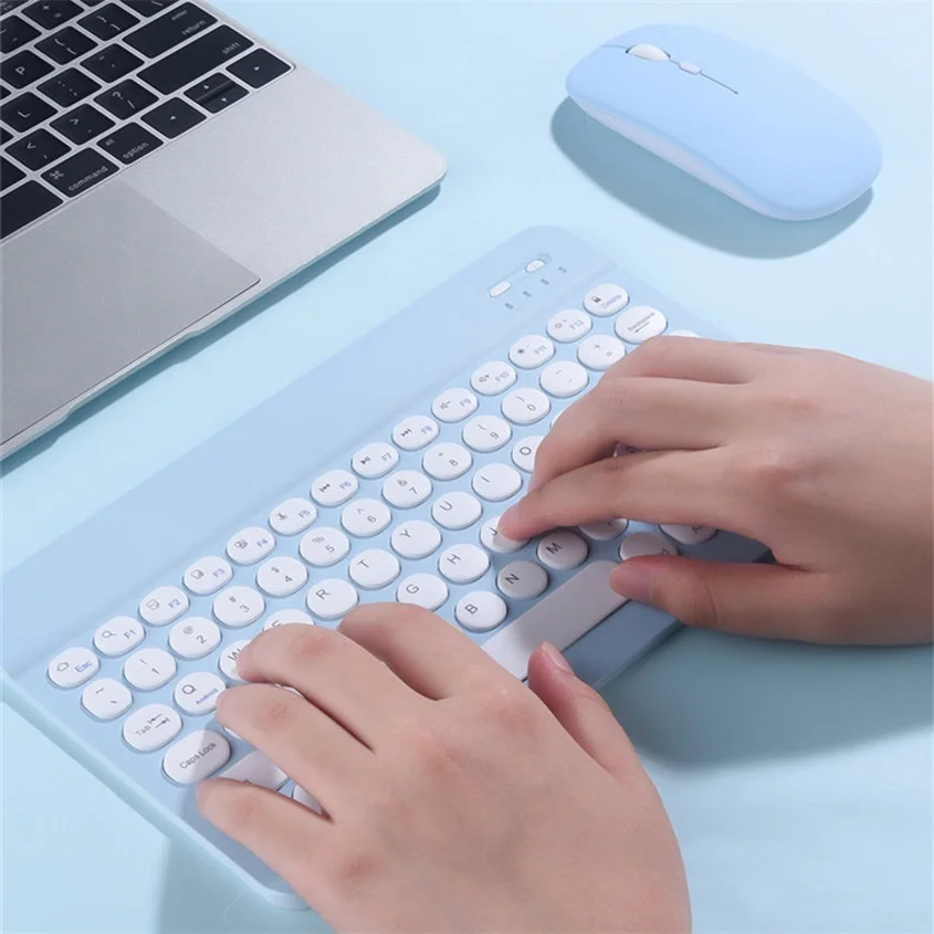 Wireless Keyboard And Mouse Combo Round Button Silent Mini Bluetooth Keyboard For Laptop PC Tablet iPad Windows Android Apple
Wireless Keyboard And Mouse Combo Round Button Silent Mini Bluetooth Keyboard For Laptop PC Tablet iPad Windows Android Apple