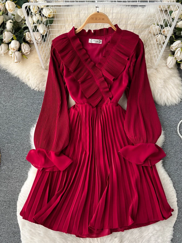 Women Summer Dress Korean Cross V-neck Shows Thin Waist with Foam Sleeves Medium Length Design Feeling Pleated Dress D3176
Women Summer Dress Korean Cross V-neck Shows Thin Waist with Foam Sleeves Medium Length Design Feeling Pleated Dress D3176