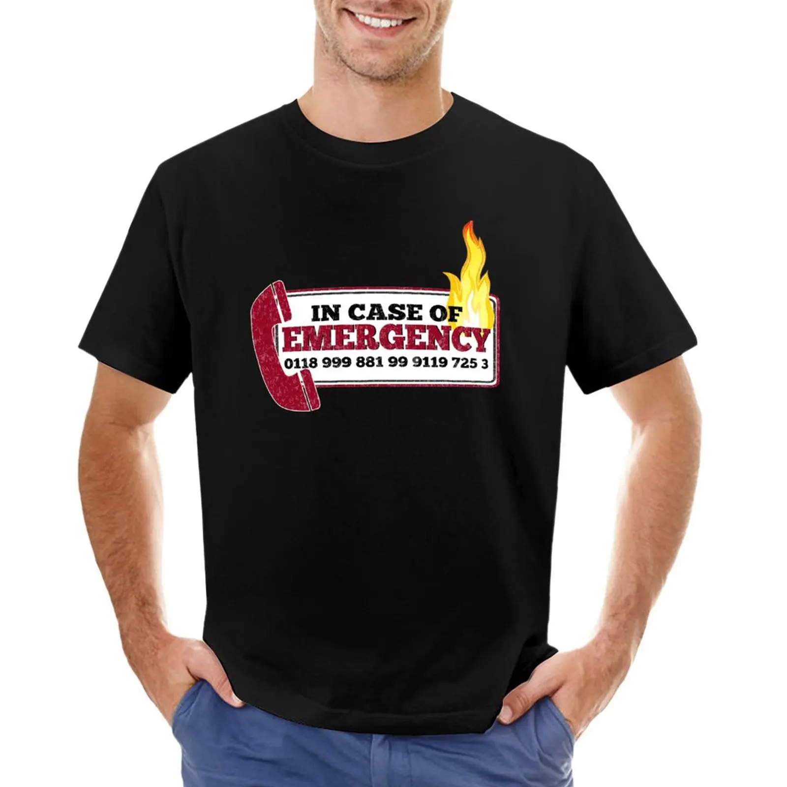 

It Crowd Inspired - New Emergency Number - 0118 999 881 99 9119 725 3 - Moss and the Fire T-Shirt T-shirt short men clothes