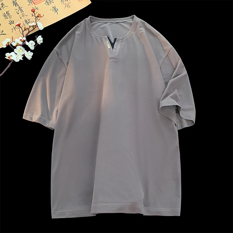 Basic Gray Black T-shirt Mens Casual Short-sleeved V Neck Design T Shirt 2024 Summer Unisex Tee Tops
Basic Gray Black T-shirt Mens Casual Short-sleeved V Neck Design T Shirt 2024 Summer Unisex Tee Tops