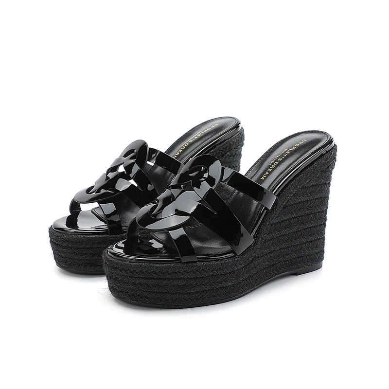 23 New style slope heel genuine leather slippers, cowhide upper, sheepskin lining, hemp rope bag heel, fashionable sandals
23 New style slope heel genuine leather slippers, cowhide upper, sheepskin lining, hemp rope bag heel, fashionable sandals