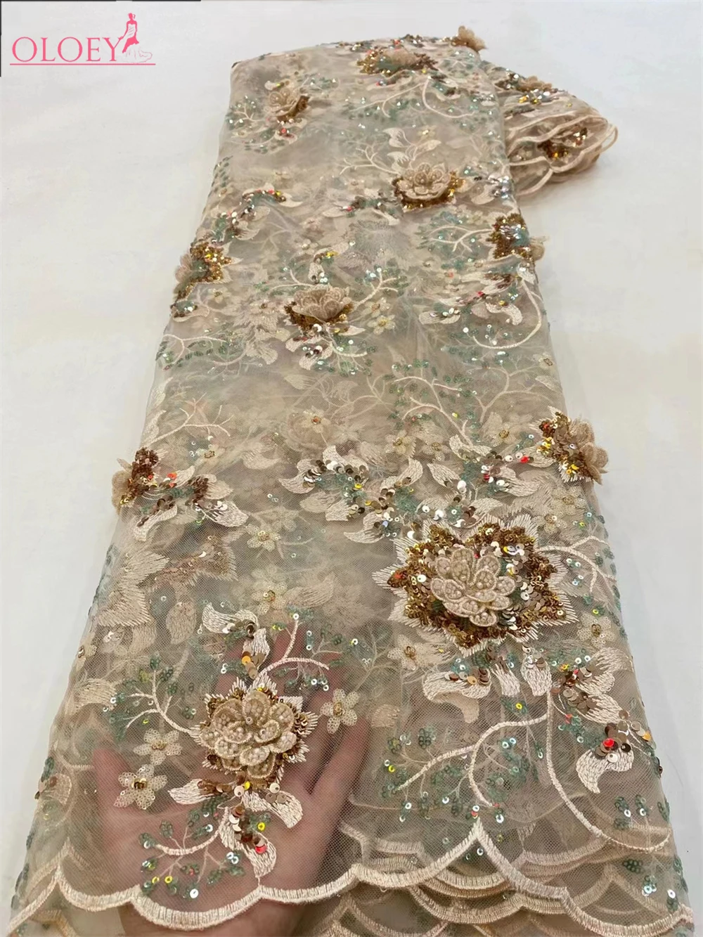 High Quality Fashion French Embroidery Sequins Lace Fabric African Nigerian Lace Fabric For Wedding Dress
High Quality Fashion French Embroidery Sequins Lace Fabric African Nigerian Lace Fabric For Wedding Dress