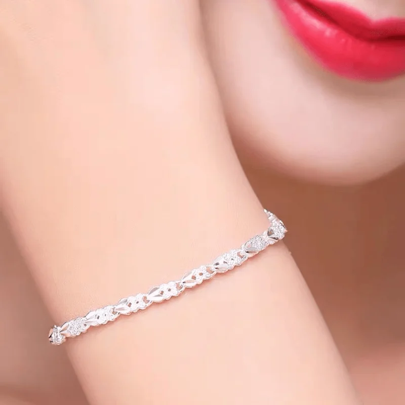 High quality 925 Sterling Silver Lucky Clover Heart Bracelets For women wedding lady noble pretty Jewelry fashion Christmas gift
High quality 925 Sterling Silver Lucky Clover Heart Bracelets For women wedding lady noble pretty Jewelry fashion Christmas gift