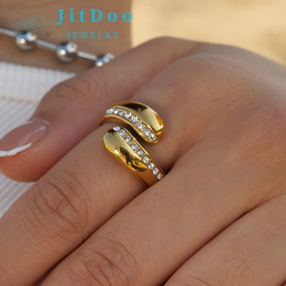 JitDoo Exquisite 18 Karat Gold Set Zircon Water Drop Open Ring for Women Luxury Couple Ring Simple Temperament Versatile Jewelry
JitDoo Exquisite 18 Karat Gold Set Zircon Water Drop Open Ring for Women Luxury Couple Ring Simple Temperament Versatile Jewelry