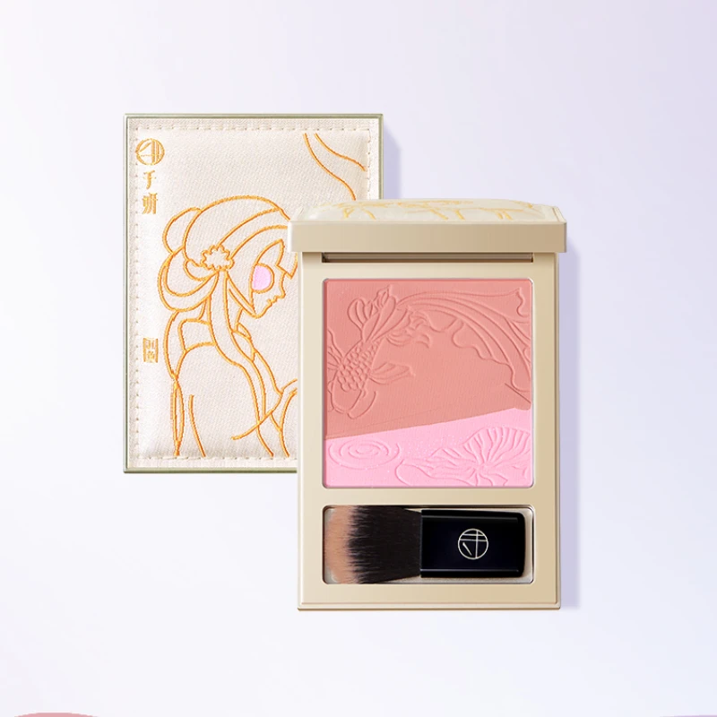 Blusher Plate Multi-Color Combination Cream Blush Highlight Makeup Palette Female Pink Red Natural Nude Makeup 
Blusher Plate Multi-Color Combination Cream Blush Highlight Makeup Palette Female Pink Red Natural Nude Makeup
