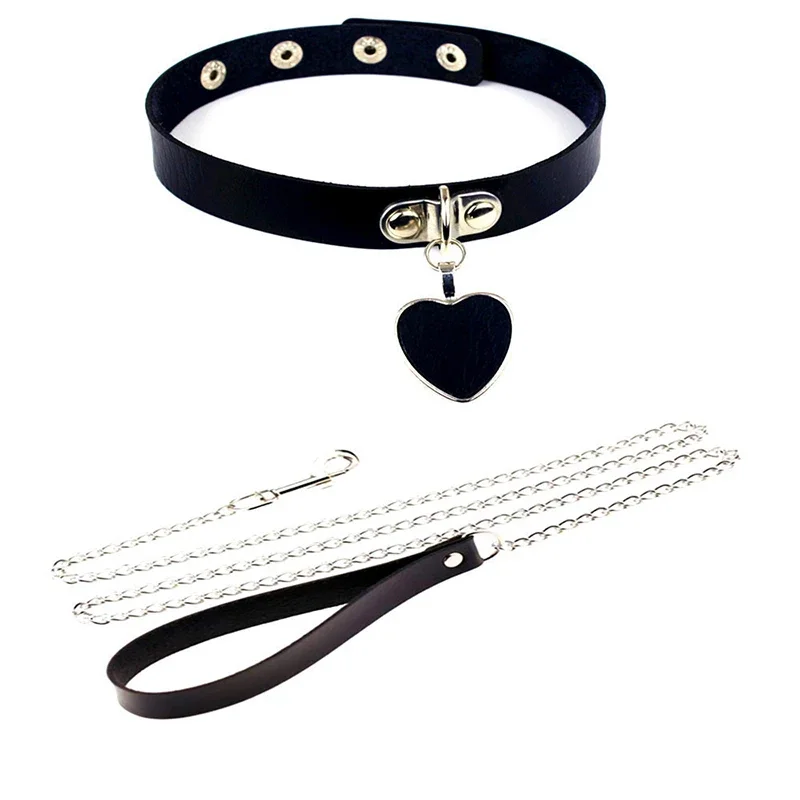 Sexy Accessories Gothic Black Leather Neck Ring Love Heart Pendant with Metal Rope Chain Punk Chain Necklaces Night Wear Women
Sexy Accessories Gothic Black Leather Neck Ring Love Heart Pendant with Metal Rope Chain Punk Chain Necklaces Night Wear Women
