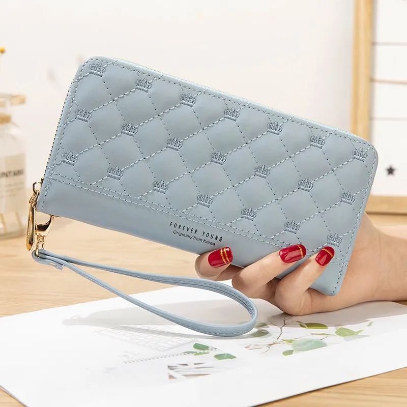 Long PU Leather Women's Wallet Money Phone Bag Crown Embroidery Thread Card Holder Zipper Coin Purse Ladies Wristband Clutch
Long PU Leather Women's Wallet Money Phone Bag Crown Embroidery Thread Card Holder Zipper Coin Purse Ladies Wristband Clutch