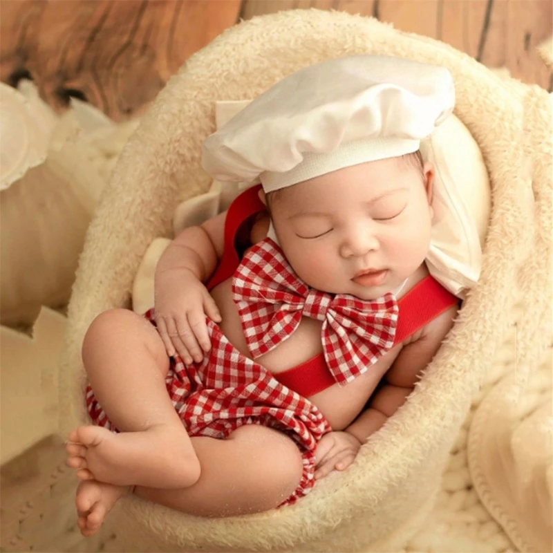 

Комплект из брюк и шапочки с бретелями на тему кулинарии и бабочкой для фотосессий новорожденных