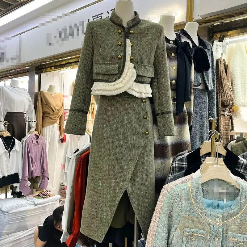 UNXX Skirt Suits Wind Wooden Ear Lace Up Woolen Suit Skirt Set Vintage Contrast Color Splice Bow Tie Suit Skirt Two Piece Set
UNXX Skirt Suits Wind Wooden Ear Lace Up Woolen Suit Skirt Set Vintage Contrast Color Splice Bow Tie Suit Skirt Two Piece Set