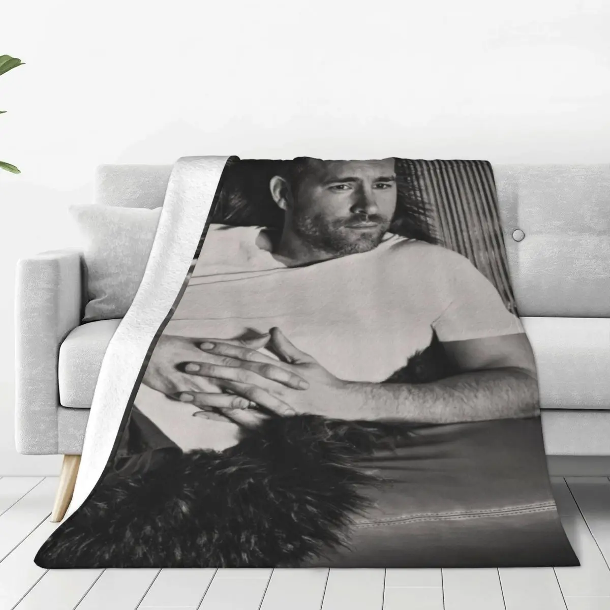 Ryan Reynolds Blankets Sofa Cover Fleece Textile Decor Multifunction Ultra-Soft Throw Blanket for Home Bedroom Bedspread
Ryan Reynolds Blankets Sofa Cover Fleece Textile Decor Multifunction Ultra-Soft Throw Blanket for Home Bedroom Bedspread