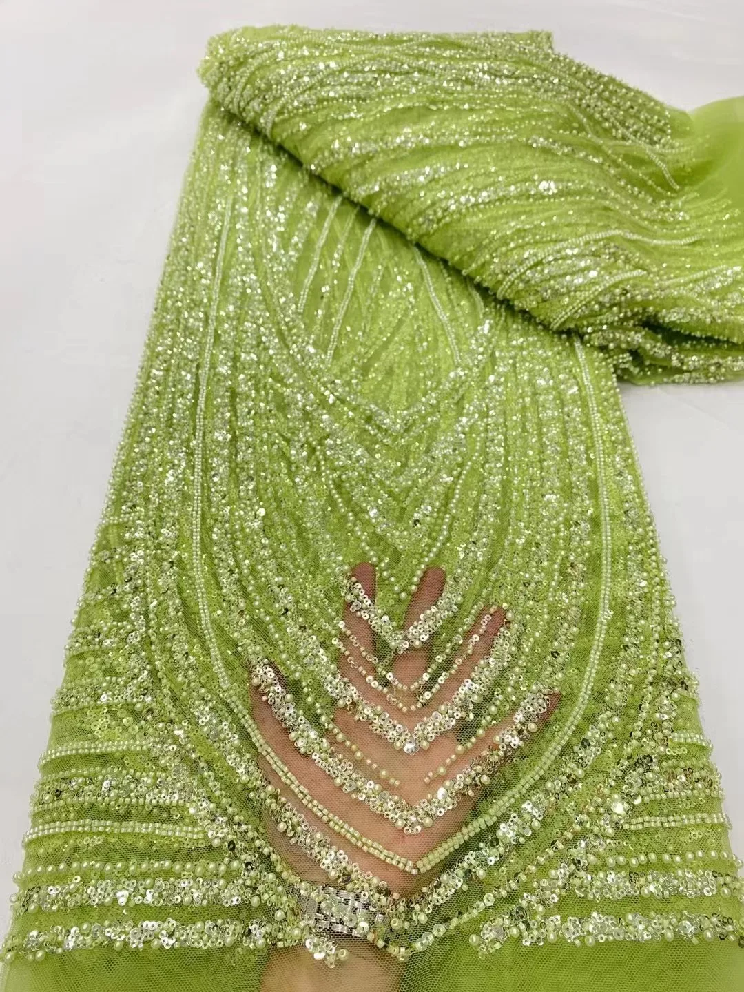 2023 Latest Nigerian Sequin Lace Fabric Heavy Hand Beaded Lace Fabric Luxury French 3D Flower Embroidery Lace Fabric Wedding
2023 Latest Nigerian Sequin Lace Fabric Heavy Hand Beaded Lace Fabric Luxury French 3D Flower Embroidery Lace Fabric Wedding
