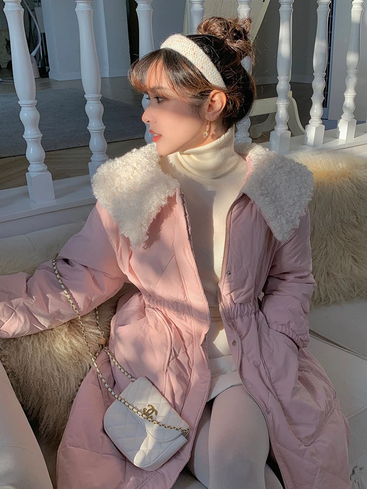 Winter 90% White Duck Down Coat Women Artificial Sheep Curly Collar Long Down Jacket Drawstring Bow Korean Loose Snow Coat
Winter 90% White Duck Down Coat Women Artificial Sheep Curly Collar Long Down Jacket Drawstring Bow Korean Loose Snow Coat