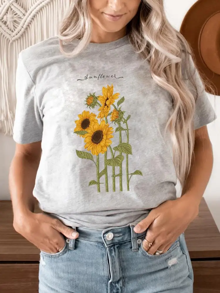 Casual Tee Flower Lovely Letter Trend 90s Summer Women Clothing Short Sleeve T Female Fashion Printed Clothes Graphic T-shirts
Casual Tee Flower Lovely Letter Trend 90s Summer Women Clothing Short Sleeve T Female Fashion Printed Clothes Graphic T-shirts