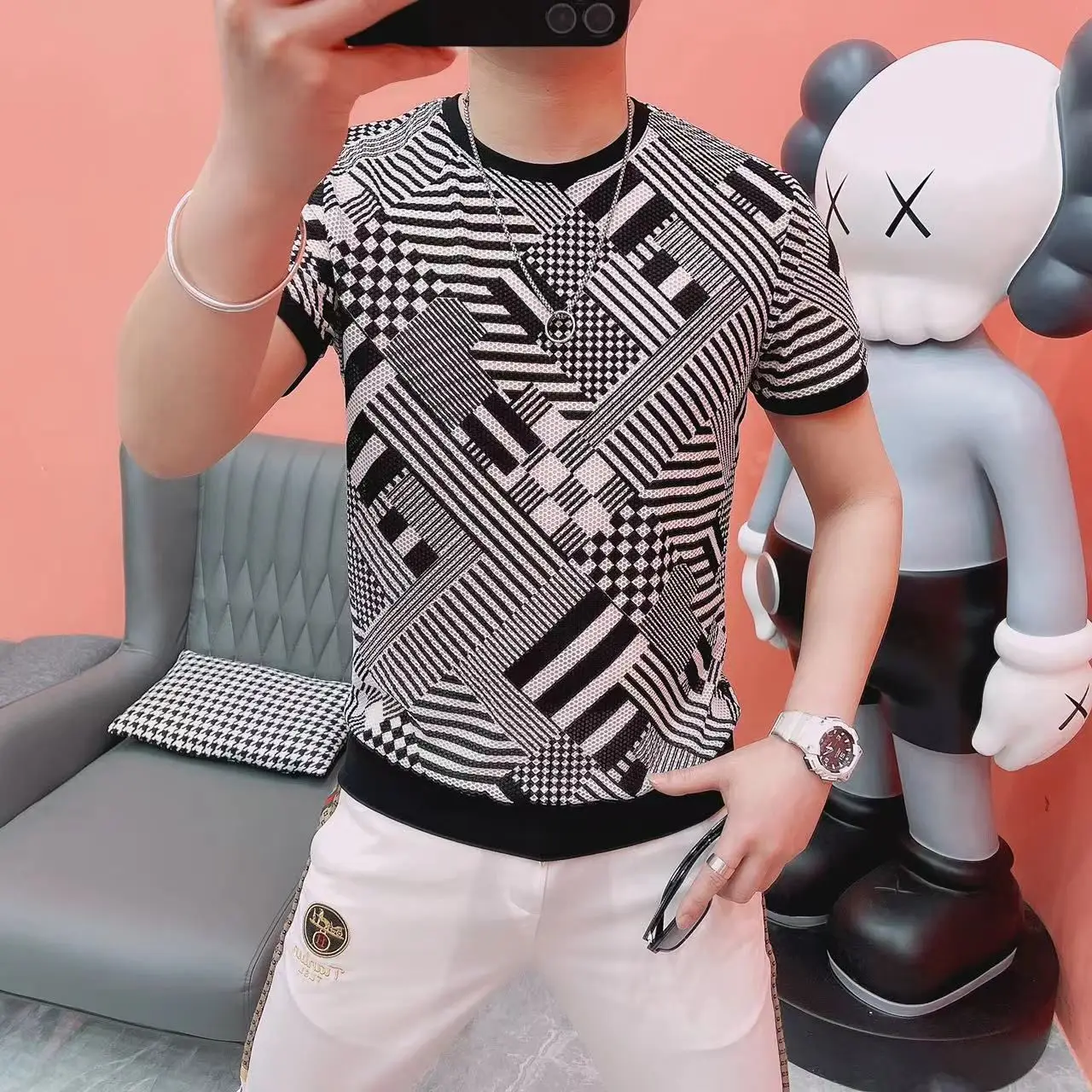 Summer T Shirt Men Short Sleeve Casual Social Tees Mesh Hollow Ice Silk Breathable Round Neck T-shirt Streetwear Men Clothing
Summer T Shirt Men Short Sleeve Casual Social Tees Mesh Hollow Ice Silk Breathable Round Neck T-shirt Streetwear Men Clothing