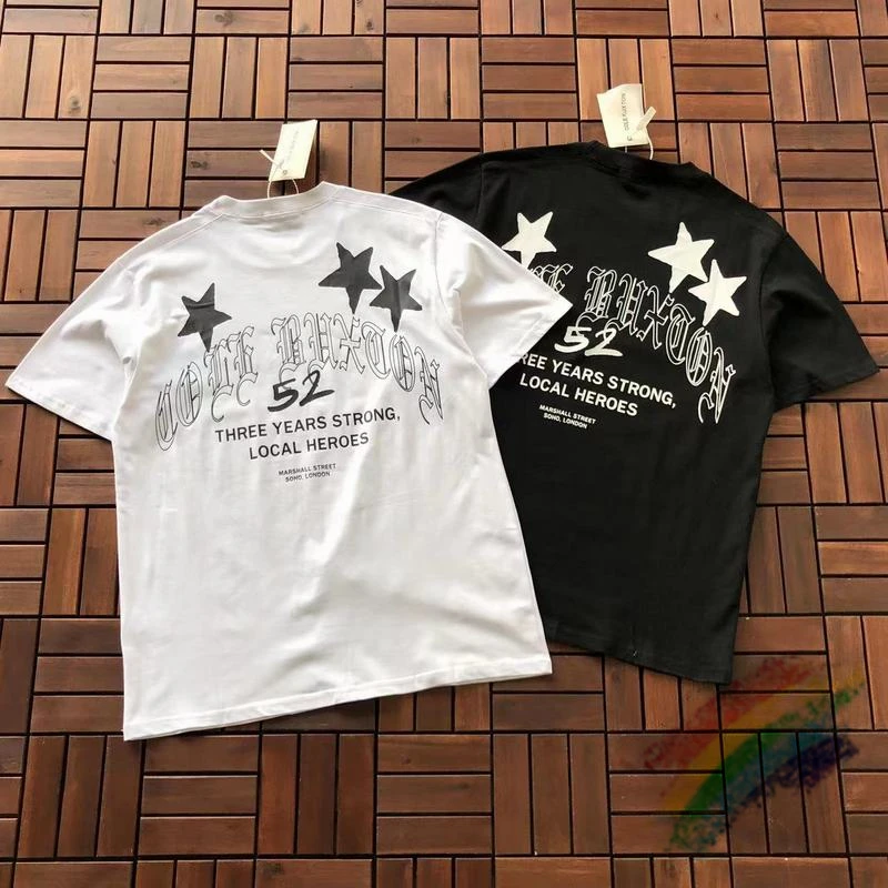 Футболка с коротким рукавом и круглым вырезом, в винтажном стиле
Футболка с коротким рукавом и круглым вырезом, в винтажном стиле