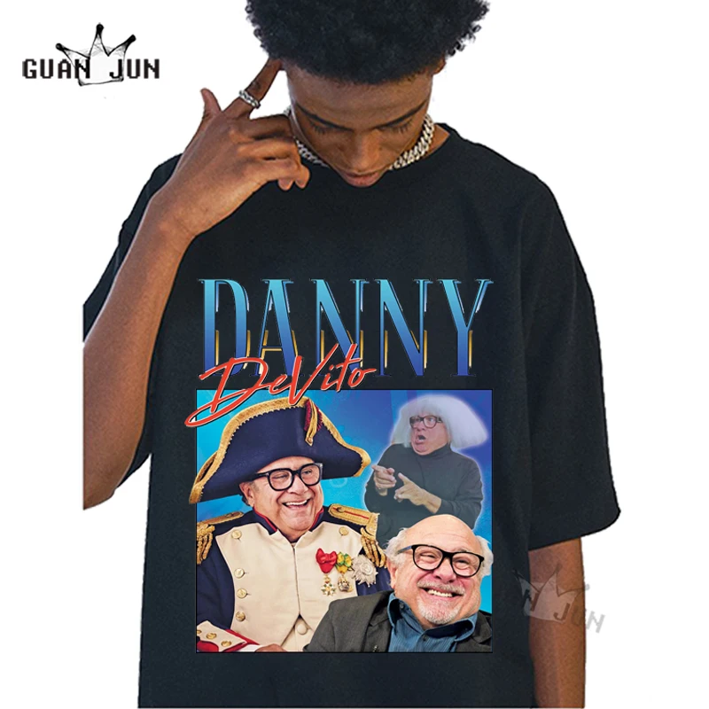 Danny DeVito T-Shirt US Movie Director Film Icon Retro 80's 90's Vintage Fashion Female T-shirts Hip Hop TShirts Oversized Tops
Danny DeVito T-Shirt US Movie Director Film Icon Retro 80's 90's Vintage Fashion Female T-shirts Hip Hop TShirts Oversized Tops