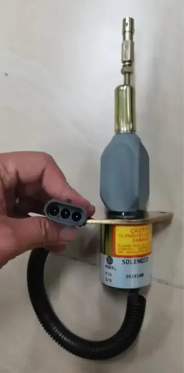 3928160 SA-4293-12 3928161 SA-4293-24, выключение топлива, соленоид, запорный клапан двигателя для экскаватора Komatsu Cummins 6CT 8,3
3928160 SA-4293-12 3928161 SA-4293-24, выключение топлива, соленоид, запорный клапан двигателя для экскаватора Komatsu Cummins 6CT 8,3