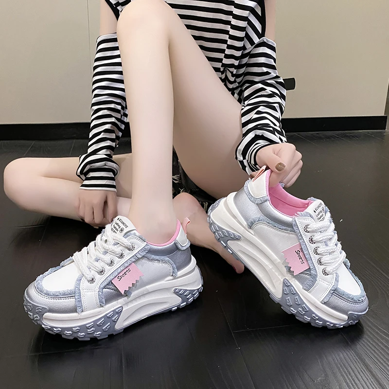 Woman Casual Shoes 2023 Autumn New Platform Increase Women's Sports Shoes Comfort Breathable White Shoes Womens Walking Shoes
Woman Casual Shoes 2023 Autumn New Platform Increase Women's Sports Shoes Comfort Breathable White Shoes Womens Walking Shoes