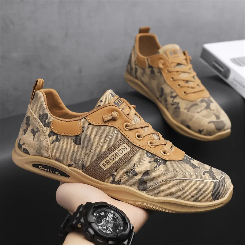 

2024 Camouflage Men's Casual Shoes Breathable Light Men Sneakers Fashion Flat Lace Up Outdoor Male Running Shoes Tenis Masculino