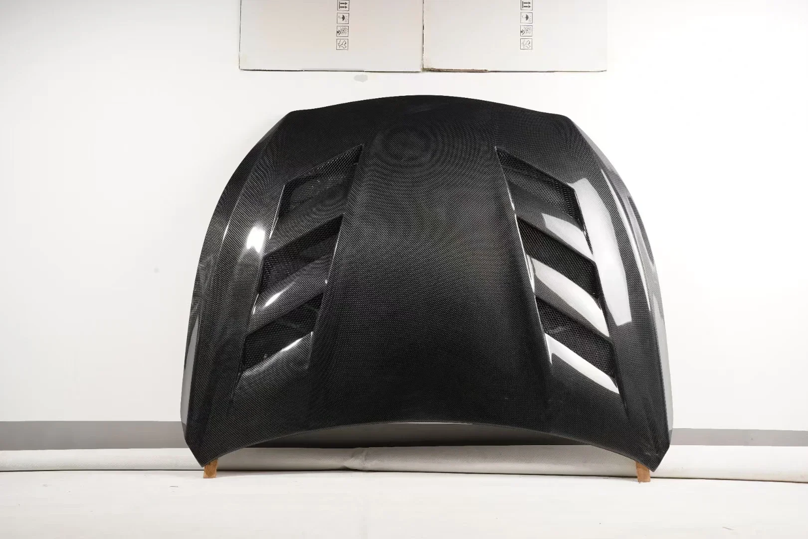 Carbon Fiber Car Hood for Infiniti Q50 Q50L Sport Sedan 4 Door 2014-2022 Front Bumper Hood Bonnet Engine Air Vent Cover Bodykit Carbon Fiber Car Hood for Infiniti Q50 Q50L Sport Sedan 4 Door 2014-2022 Front Bumper Hood Bonnet Engine Air Vent Cover Bodykit