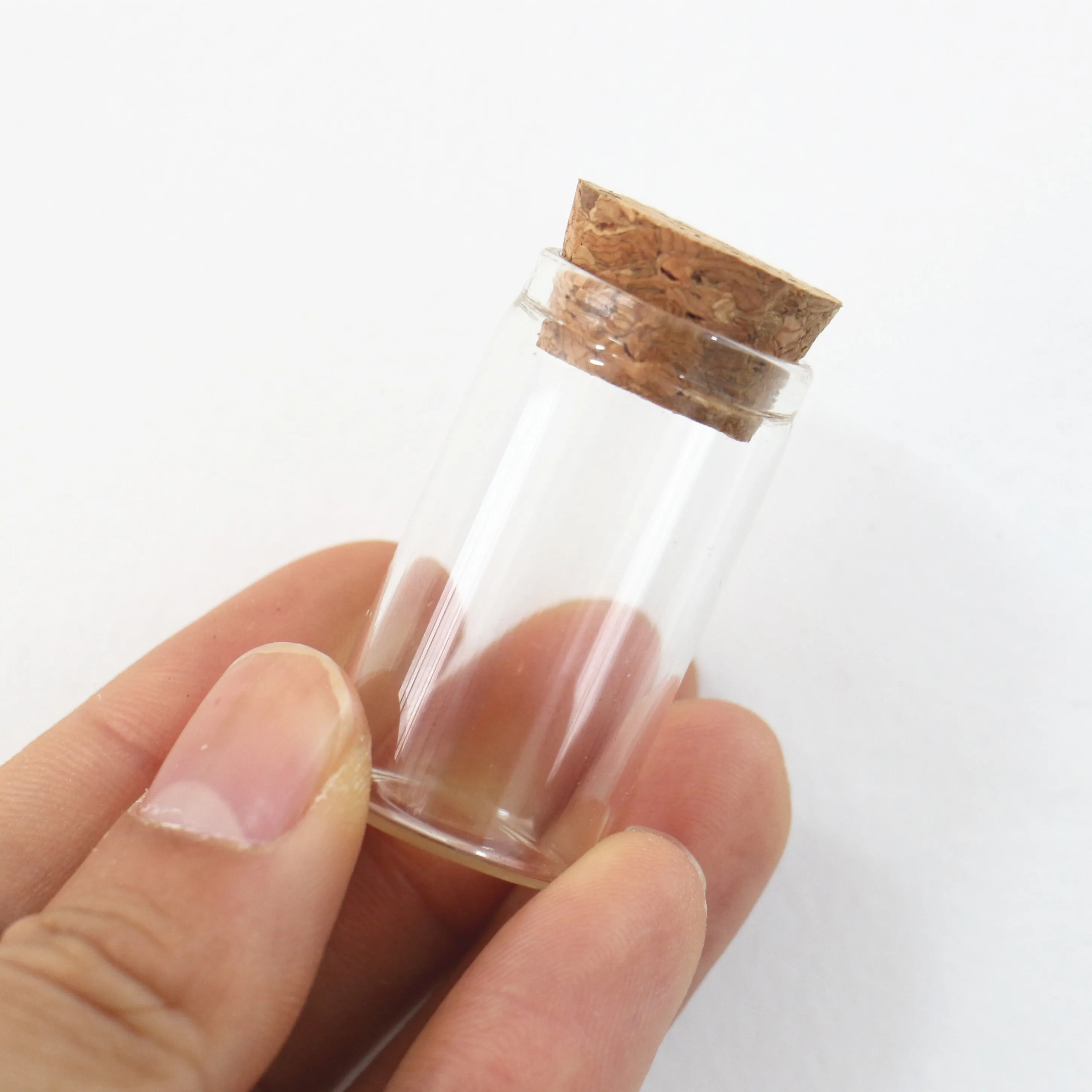 

100 pcs/lot 17*22*40mm Glass Bottle glass Jars Test Tube Cork Stopper Mini Spice Bottles Container Small DIY Vials Tiny Bottles