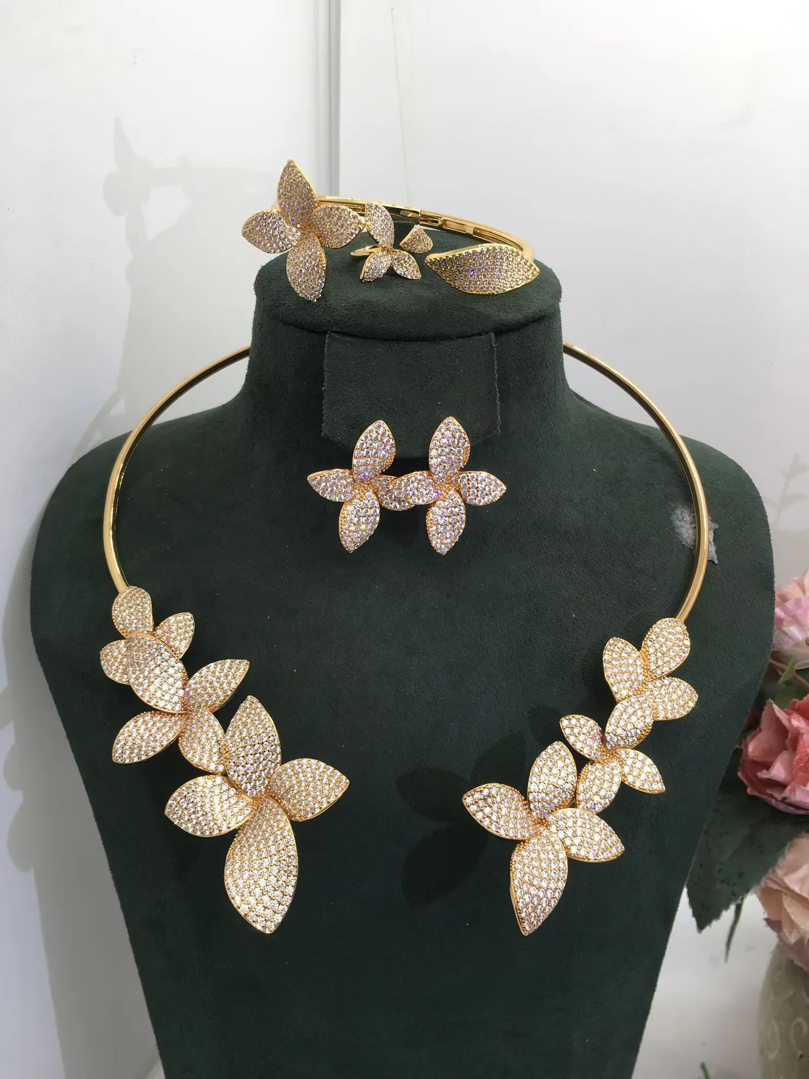 Trendy Fashion 4PCS Luxury Waterdrop Indian Jewelry Sets For Women Wedding Party Indian Dubai Bridal jewelry Sets 5 Mallzona Sb039735d40e844ee832ab28a6e43adc0j Trendy Fashion 4PCS Luxury Waterdrop Indian Jewelry Sets For Women Wedding Party Indian Dubai Bridal jewelry Sets Mallzona