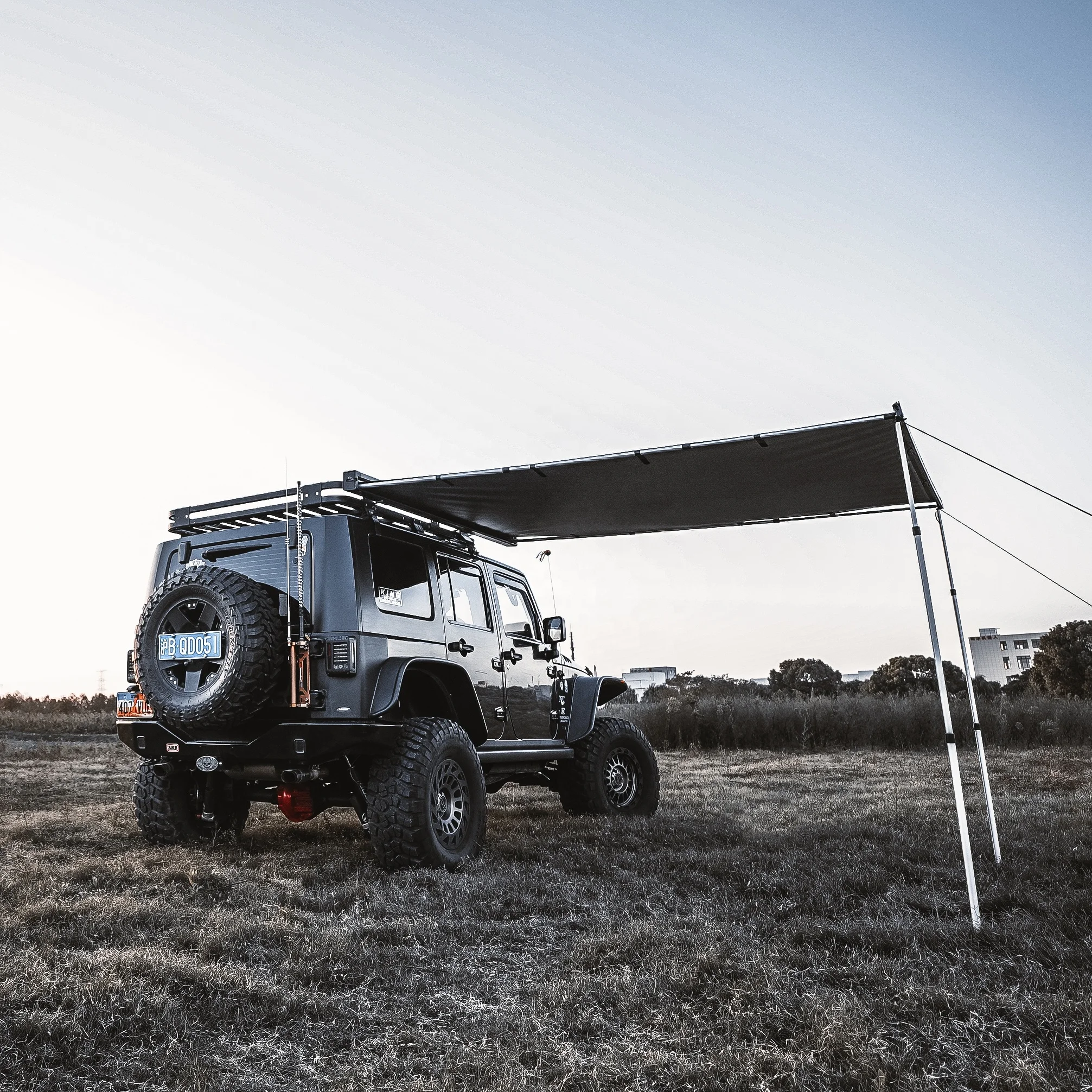 JASON BOX Retractable camping accessories suv car roof side box awning 4x4 4wd awning for camping
JASON BOX Retractable camping accessories suv car roof side box awning 4x4 4wd awning for camping