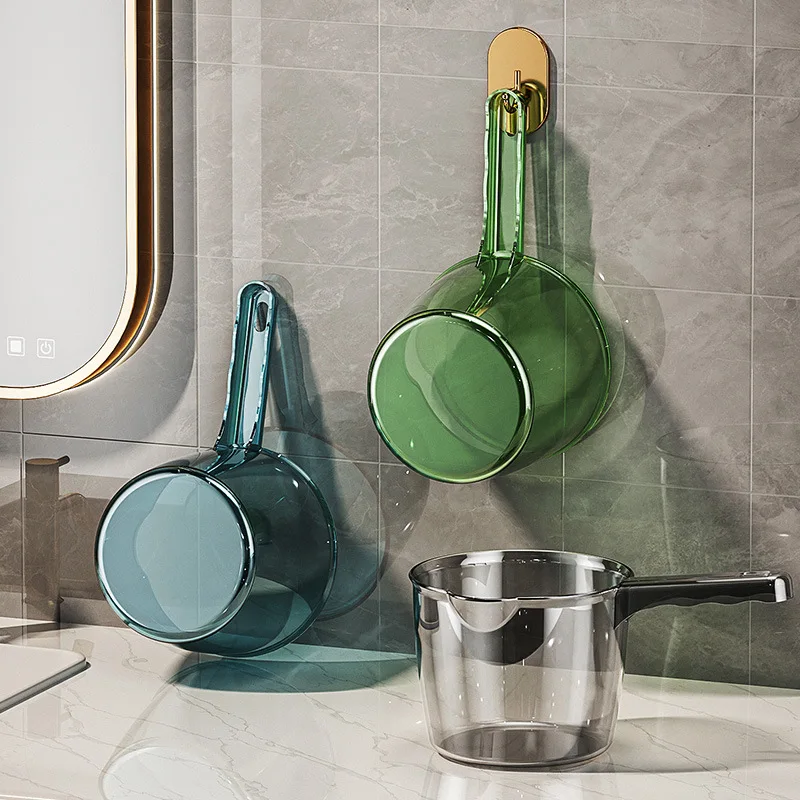 Light Luxury Transparent Water Ladle Thickened Water Spoon Drifting Hanging Bathroom Shampoo Water Scoop Children Shower Ladle
Light Luxury Transparent Water Ladle Thickened Water Spoon Drifting Hanging Bathroom Shampoo Water Scoop Children Shower Ladle