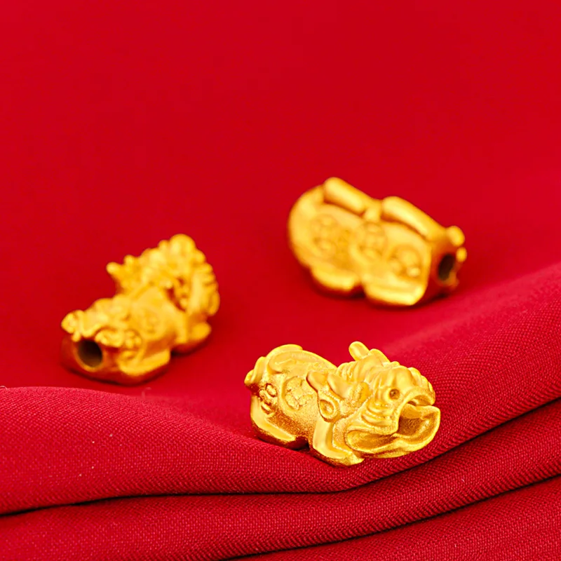 Pure gold small Pixiu bracelet DIY accessory bracelet solid cross gold 24k color
Pure gold small Pixiu bracelet DIY accessory bracelet solid cross gold 24k color