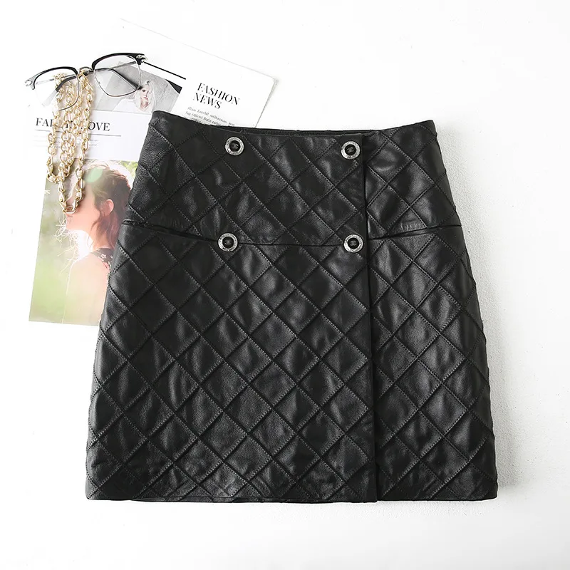 2023 Genuine Leather Skirt Autumn and Winter New High Waist Sheepskin Xiaoxiangfeng Lingcha Checkered Double Breasted Wrapped Hi
2023 Genuine Leather Skirt Autumn and Winter New High Waist Sheepskin Xiaoxiangfeng Lingcha Checkered Double Breasted Wrapped Hi