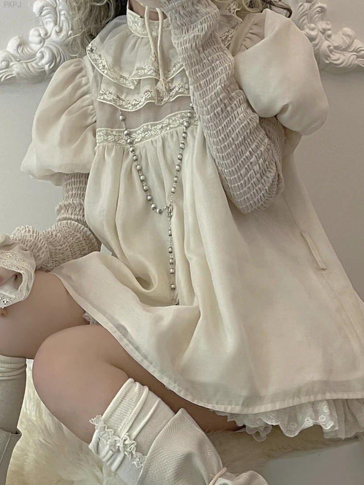 

White Japanese Kawaii Lolita Blouse Women Peter Pan Collar Sweet Elegant Blouse Female Long Sleeve Lace Y2k Vintage Blouse 2024