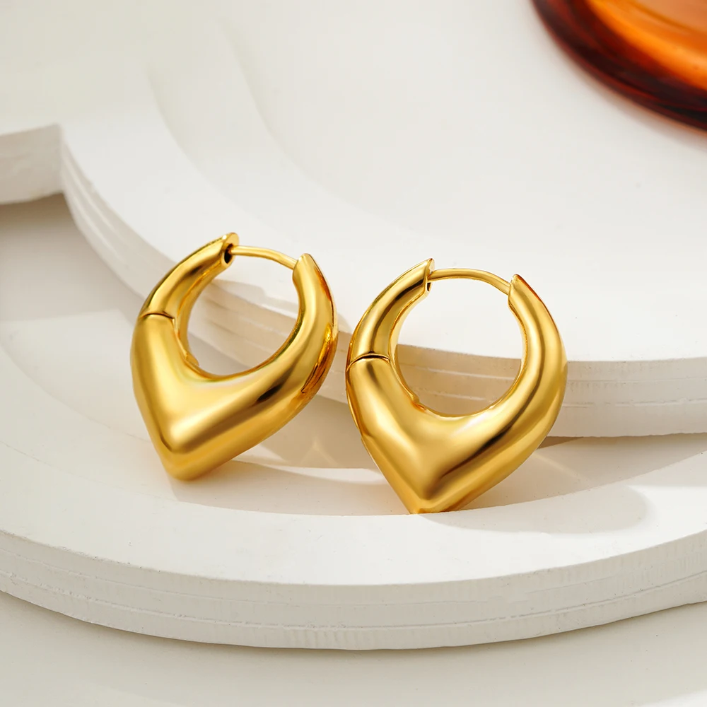 Smooth Gold Plated Love Heart Round Chunky Hoop Earrings for Women Glossy Circle Ear Buckle Huggies Vintage Jewelry Gift 15 Sb08b9e45375d428a8498daf867129b30c