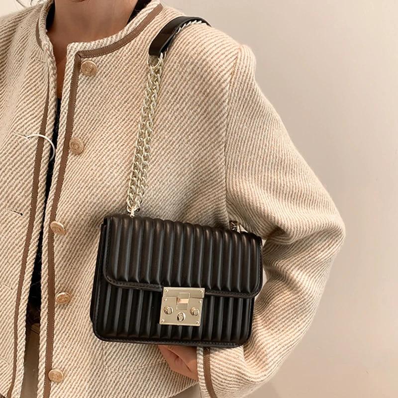 Womens Bag Trend Handbags Designer Luxury Brand Ladies Shoulder Bags Small Underarm Crossbody Female Messenger Houlder Bag
Womens Bag Trend Handbags Designer Luxury Brand Ladies Shoulder Bags Small Underarm Crossbody Female Messenger Houlder Bag