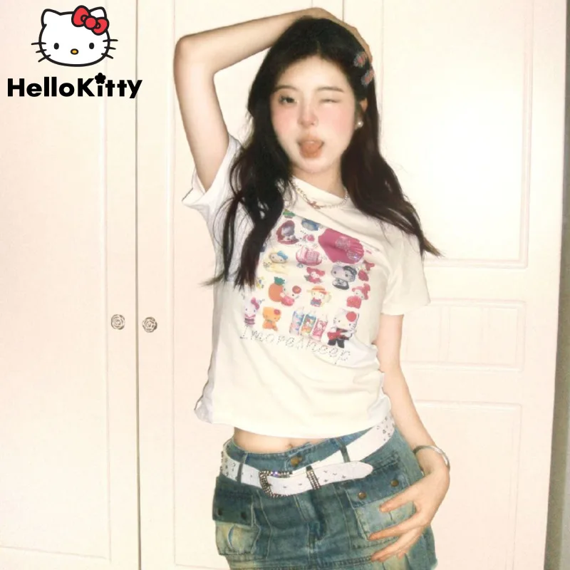Женская футболка Sanrio с забавным рисунком Hello Kitty, летняя новая милая футболка для улицы, Y2k острая девушка, тонкие короткие топы, Милая женская футболка
Женская футболка Sanrio с забавным рисунком Hello Kitty, летняя новая милая футболка для улицы, Y2k острая девушка, тонкие короткие топы, Милая женская футболка