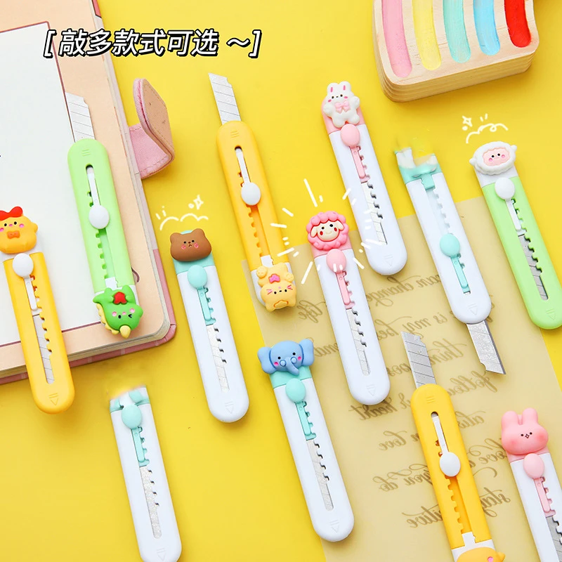 Kawaii Mini Pocket Cartoon Art Cutter Avocado Utility Knife Express Box Knife Paper Cutter Craft Wrapping Refillable Blade
Kawaii Mini Pocket Cartoon Art Cutter Avocado Utility Knife Express Box Knife Paper Cutter Craft Wrapping Refillable Blade