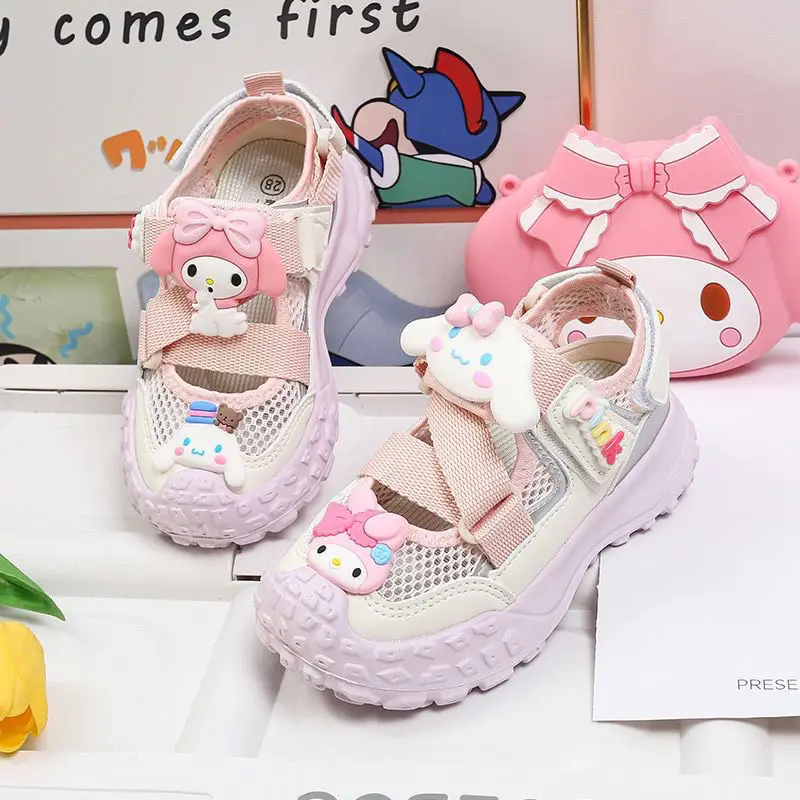 Милые спортивные сандалии Sanrio с аниме My Melody, летние милые мягкие повседневные пляжные сандалии коричного цвета для детей, подарки для детей
Милые спортивные сандалии Sanrio с аниме My Melody, летние милые мягкие повседневные пляжные сандалии коричного цвета для детей, подарки для детей
