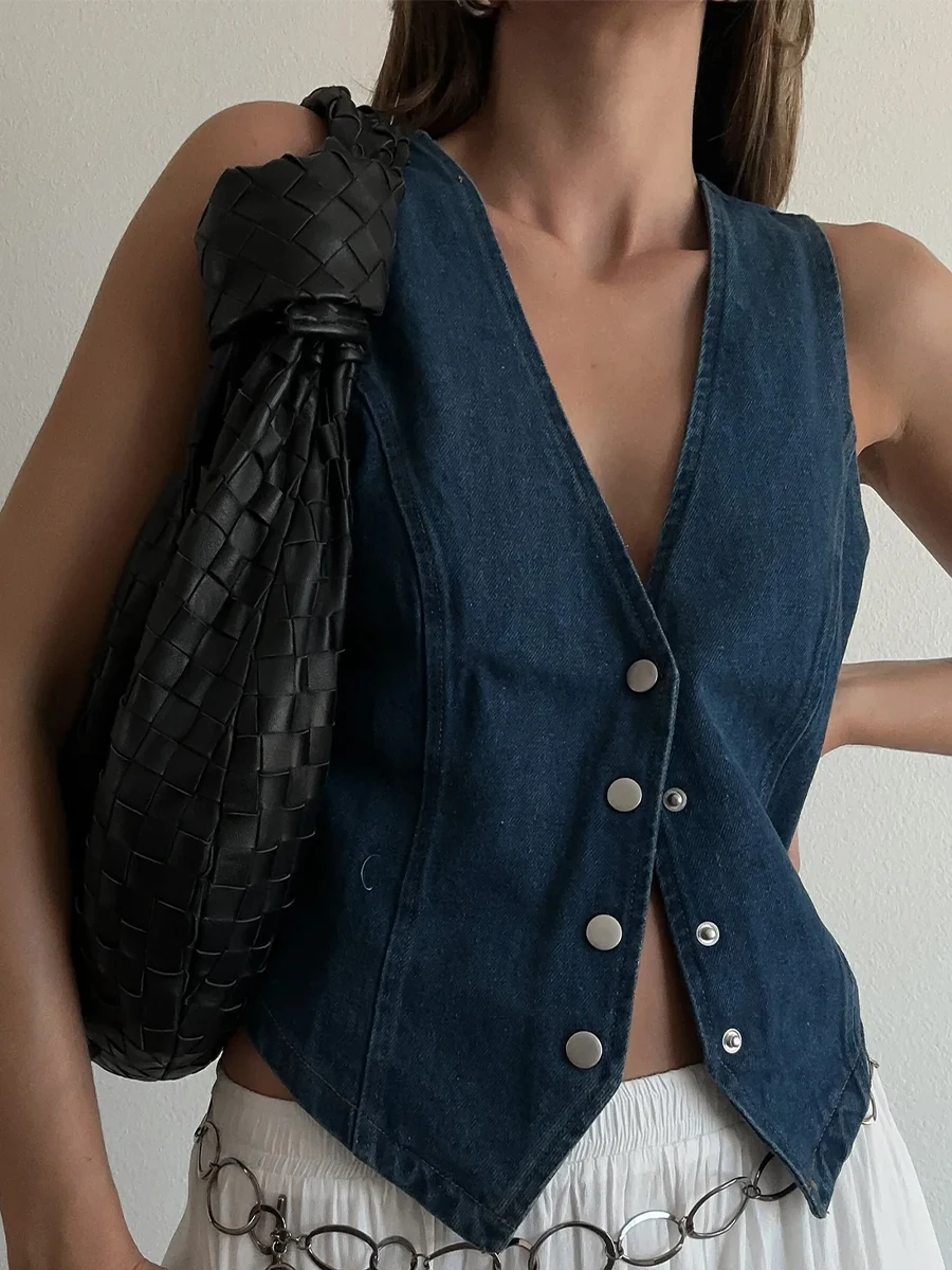 Combhasaki Women Y2K Vintage Denim Vest Corset Sleeveless Waistcoat V-Neck Tank Tops Button Down Irregular Hem Jean Slim Jackets
Combhasaki Women Y2K Vintage Denim Vest Corset Sleeveless Waistcoat V-Neck Tank Tops Button Down Irregular Hem Jean Slim Jackets