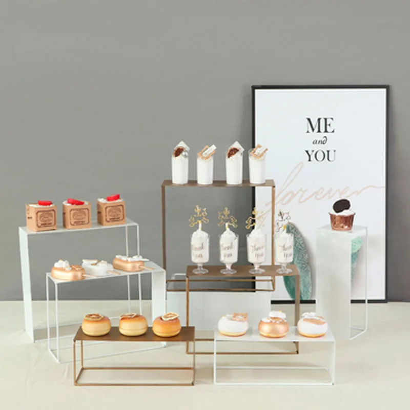 European White Wood Dessert Table Wedding Decoration Display Shelf Cake Cold Meal Afternoon Tea Tray
European White Wood Dessert Table Wedding Decoration Display Shelf Cake Cold Meal Afternoon Tea Tray