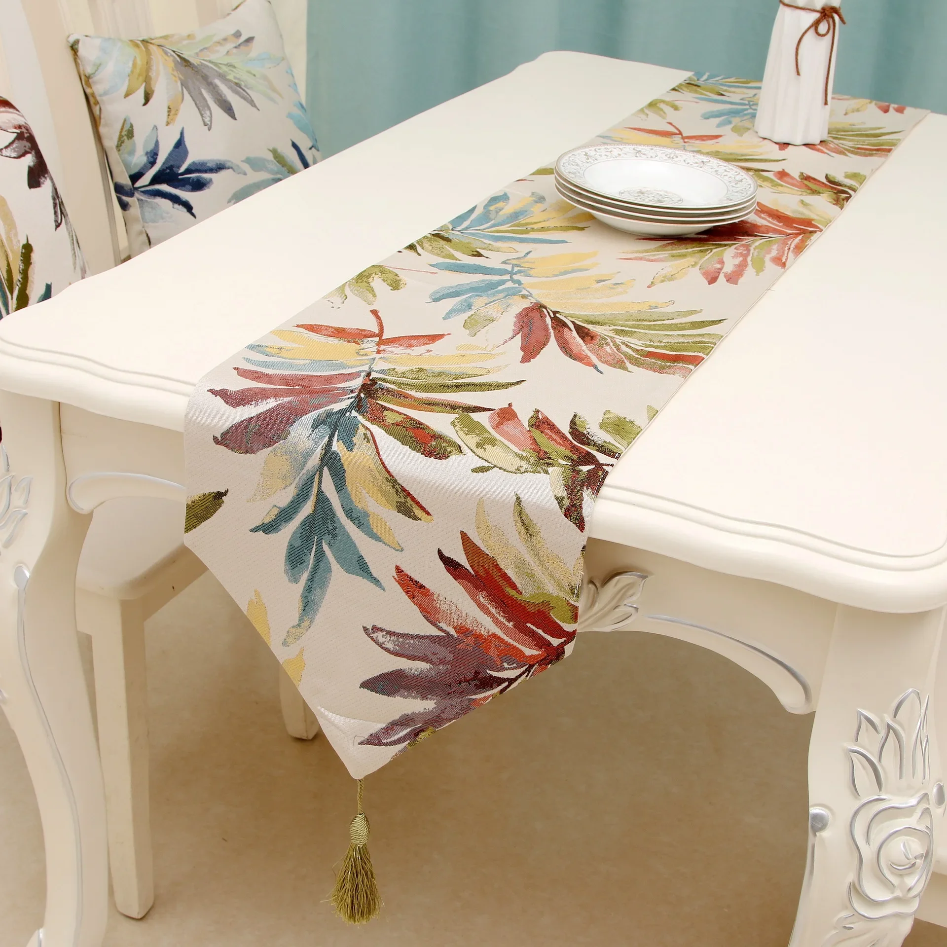Colorful Leaves Table Runner Tassels Modern Fashion Family Dinner Table Decoration Table Runner Party Festive Wedding Decoration
Colorful Leaves Table Runner Tassels Modern Fashion Family Dinner Table Decoration Table Runner Party Festive Wedding Decoration
