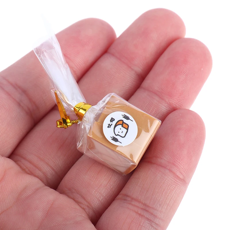2bag Cute 1/12 Dollhouse Miniature Mini Toast Bread Food Pretend Doll Food for Doll House Kitchen Accessories Kids Play Toys
2bag Cute 1/12 Dollhouse Miniature Mini Toast Bread Food Pretend Doll Food for Doll House Kitchen Accessories Kids Play Toys