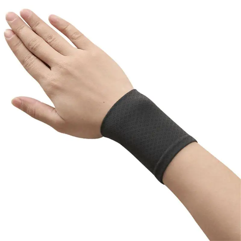 Breathable Ice Silk Stylish No Pinch Marks Comfortable Not Tight Stylish And Functional Wrist Accessory Wrist Guard 1 Pair Yoga
Breathable Ice Silk Stylish No Pinch Marks Comfortable Not Tight Stylish And Functional Wrist Accessory Wrist Guard 1 Pair Yoga