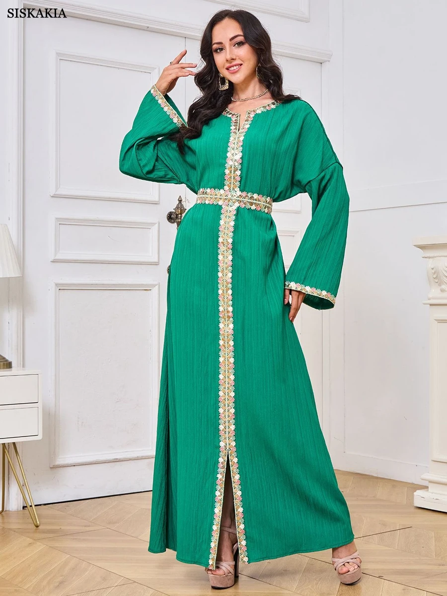 Siskakia модная мусульманская женская одежда Abaya Дубаи с длинным рукавом, v-образным вырезом и поясом элегантные марокканские платья
Siskakia модная мусульманская женская одежда Abaya Дубаи с длинным рукавом, v-образным вырезом и поясом элегантные марокканские платья