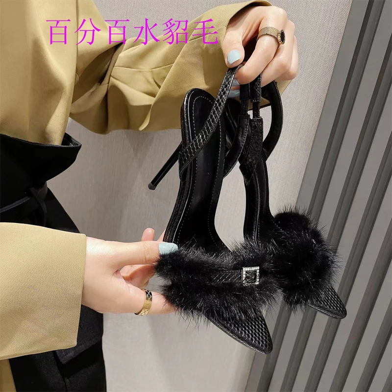 

2024 New European and American Sexy True Mink Hair Fashion Slim Heel High Heels Snakeprint Leather Sandals