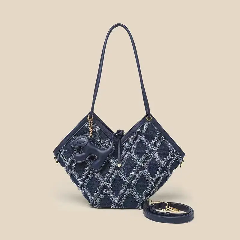 2022 Fashion Jeans Women Handbags New Shopping Basket Bags Diamond Lattice Denim Girls Totes Shoulder Bag
2022 Fashion Jeans Women Handbags New Shopping Basket Bags Diamond Lattice Denim Girls Totes Shoulder Bag